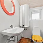 In With Sauna