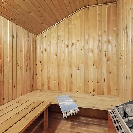 In With Sauna * Блаванн